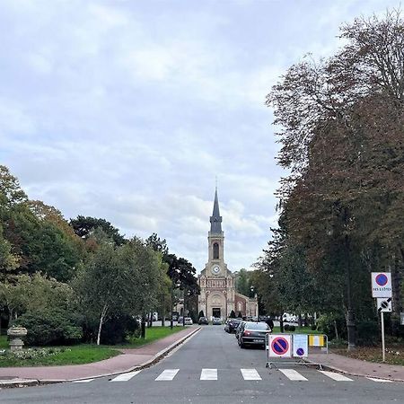 Le Cyrano, Deauville - App. T2 Proche De La Mer Kültér fotó