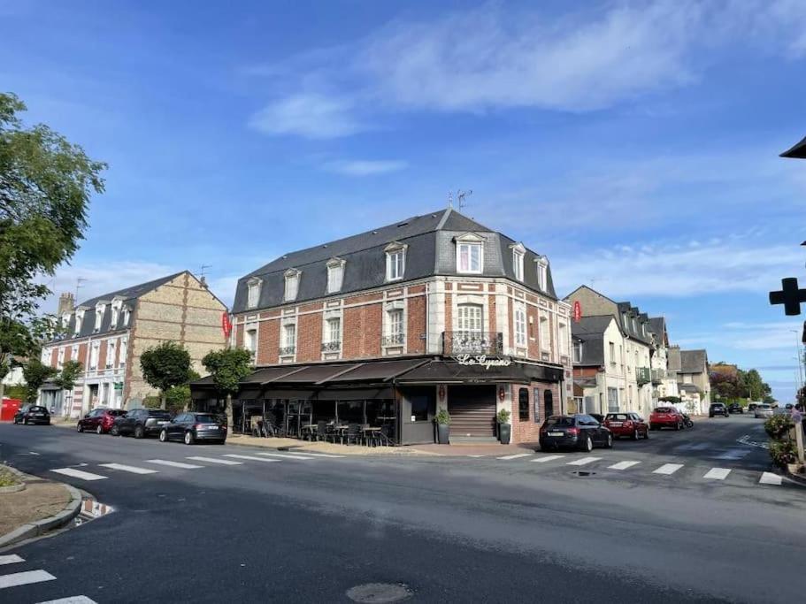 Le Cyrano, Deauville - App. T2 Proche De La Mer Kültér fotó
